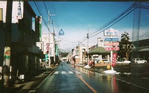 �Еi��̔ɉ؊X���c�n��